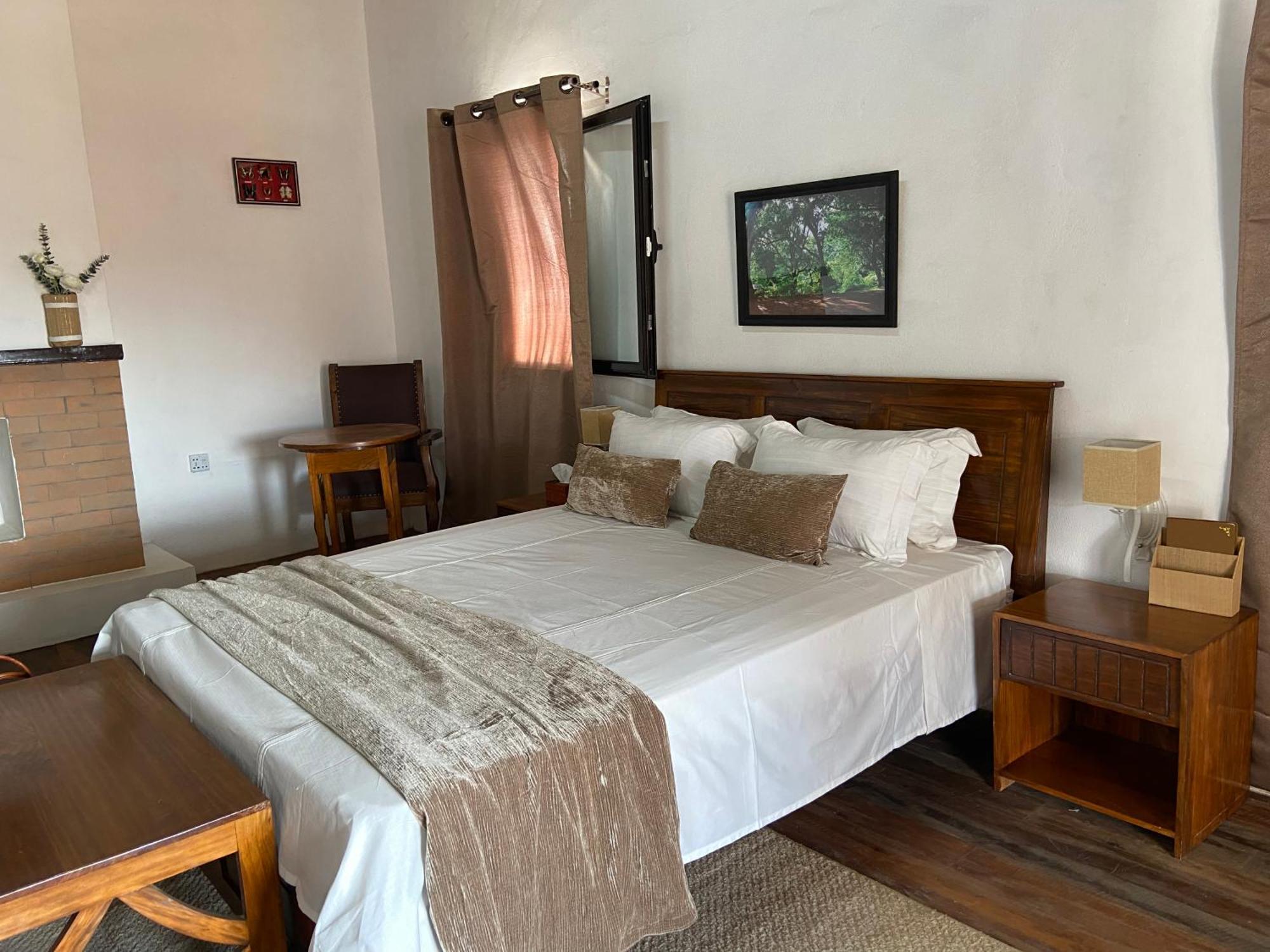 M'Serenity Guest House Antananarivo Bagian luar foto