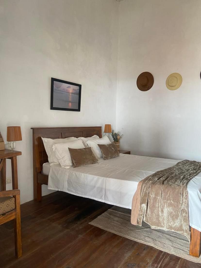 M'Serenity Guest House Antananarivo Bagian luar foto