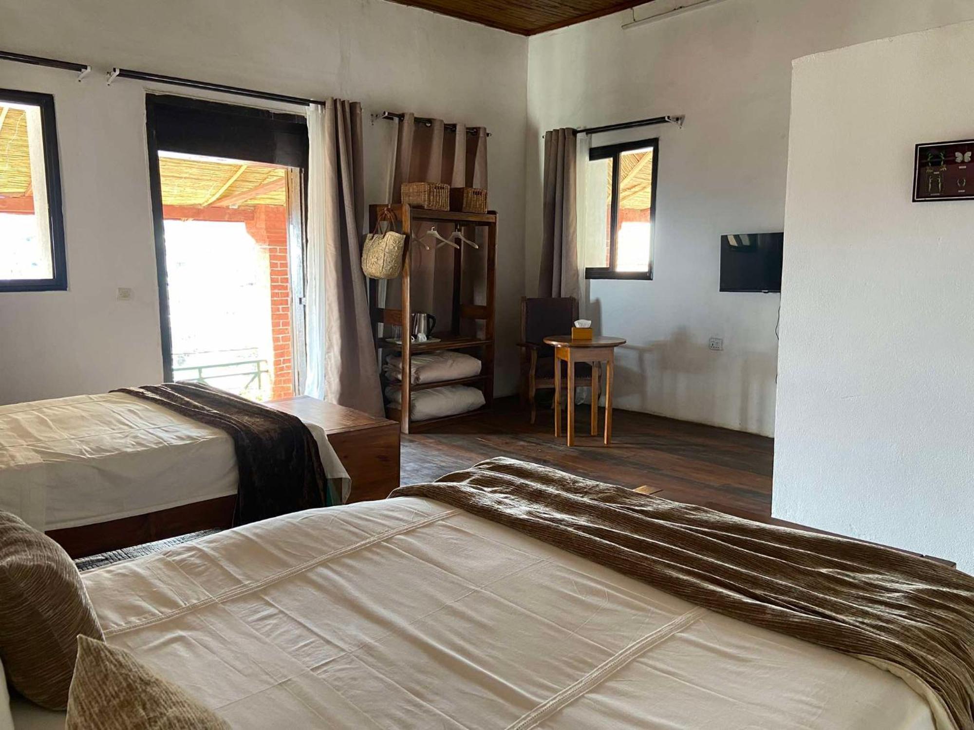 M'Serenity Guest House Antananarivo Bagian luar foto